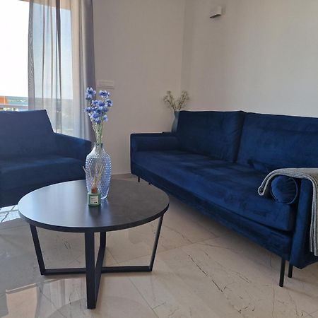 Deluxe Apartment Mila Nin Buitenkant foto